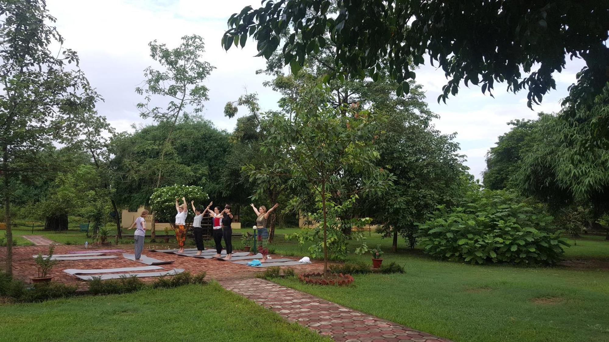 Lumbini Buddha Garden Resort Bagian luar foto